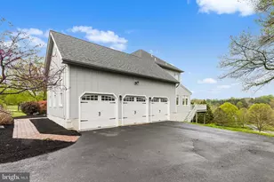 327 Twin Pond Dr, West Chester, PA 19382 - Photo 38