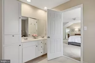 106 Stonebridge Ln, Downingtown, PA 19335 - Photo 24