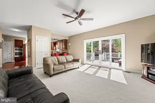 111 Brookhollow Dr, Downingtown, PA 19335 - Photo 12
