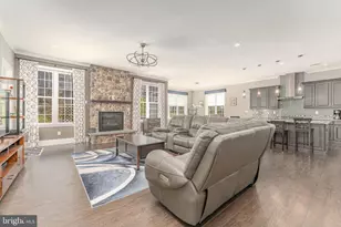 732 Reading Cir, Phoenixville, PA 19460 - Photo 10