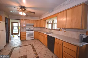 749 Street Rd, Cochranville, PA 19330 - Photo 12