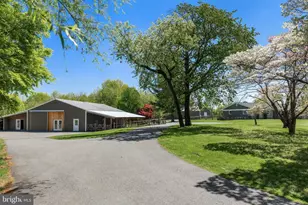 723 Saylors Mill Rd, Spring City, PA 19475 - Photo 2