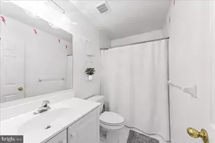 706 Whispering Brooke Dr, Newtown Square, PA 19073 - Photo 24