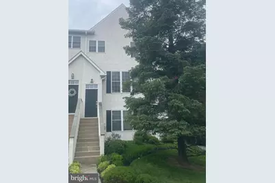 706 Whispering Brooke Drive #706, Newtown Square, PA 19073 - Photo 2
