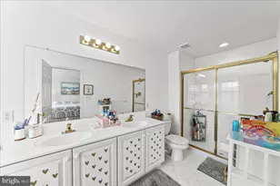 706 Whispering Brooke Dr, Newtown Square, PA 19073 - Photo 18