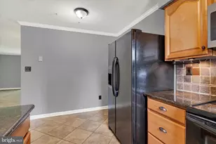 330 Carlyn Ct, Downingtown, PA 19335 - Photo 6