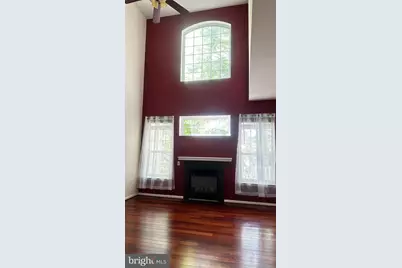 108 Stratford Court, Malvern, PA 19355 - Photo 2
