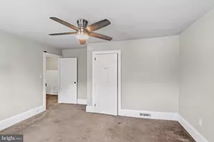 50 E Main St, Elverson, PA 19520 - Photo 22
