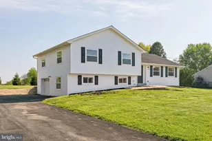 2720 W Chester Rd, Downingtown, PA 19335 - Photo 2