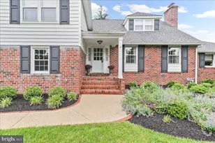 1026 Waltham Rd, Berwyn, PA 19312 - Photo 2