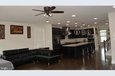 847 Stonecliffe Road, Malvern, PA 19355 - Photo 2