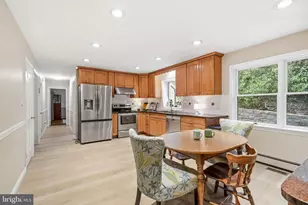 407 Margo Ln, Berwyn, PA 19312 - Photo 14