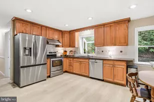 407 Margo Ln, Berwyn, PA 19312 - Photo 16