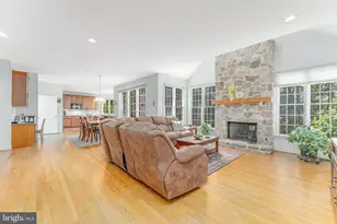 936 Kilduff Cir, West Chester, PA 19382 - Photo 10