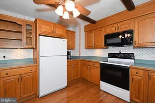64 Mitchell Dr, Pottstown, PA 19465 - Photo 16