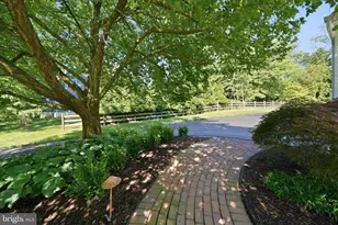 2 Montbard Dr, Chadds Ford, PA 19317 - Photo 4