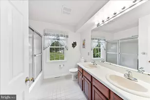 402 Sumner Way, West Chester, PA 19382 - Photo 22