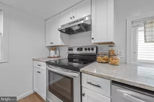 1402 Valley Rd, Coatesville, PA 19320 - Photo 6