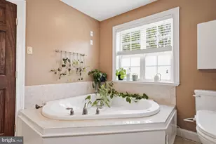 2 Buckingham Dr, Downingtown, PA 19335 - Photo 46