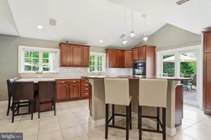 2 Buckingham Dr, Downingtown, PA 19335 - Photo 18