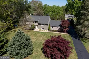 1547 Marlboro Rd, West Chester, PA 19382 - Photo 2