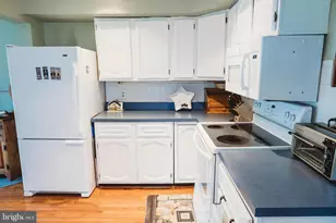 151 Walnut St, Spring City, PA 19475 - Photo 14