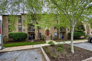 631 Washington Pl, Chesterbrook, PA 19087 - Photo 1