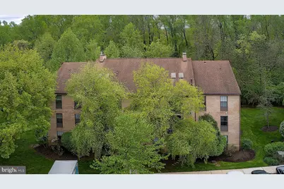 631 Washington Place, Chesterbrook, PA 19087 - Photo 2