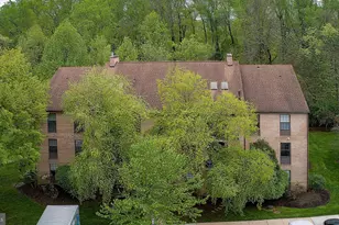 631 Washington Pl, Chesterbrook, PA 19087 - Photo 2