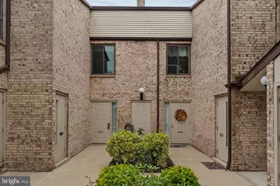 1704 Raintree Lane, Malvern, PA 19355 - Photo 2