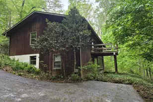 1941 Sawmill Rd, Spring City, PA 19475 - Photo 2