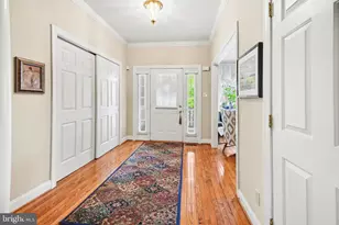 417 Vineyard Ln, Downingtown, PA 19335 - Photo 4