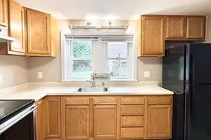 735 Fisher Ave, Pottstown, PA 19465 - Photo 4