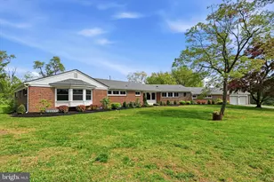 110 Ponds Edge Dr, Chadds Ford, PA 19317 - Photo 1