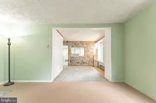 263 S Mount Airy Rd, Coatesville, PA 19320 - Photo 8