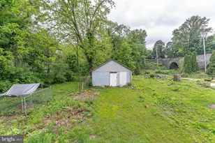 263 S Mount Airy Rd, Coatesville, PA 19320 - Photo 6