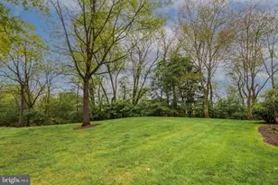 33 Cabot Ct, Chesterbrook, PA 19087 - Photo 22