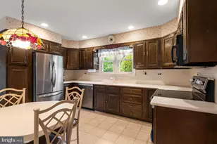 402 Old Eagle School Rd, Wayne, PA 19087 - Photo 12