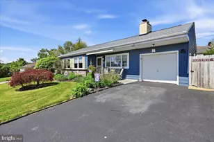 209 New St, Exton, PA 19341 - Photo 2