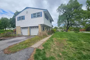 1256 Surrey Rd, West Chester, PA 19382 - Photo 2
