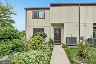 33 Hastings Ct, Downingtown, PA 19335 - Photo 1