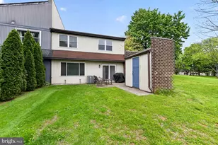 111 Argyll Ct, Downingtown, PA 19335 - Photo 2