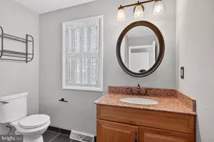 1801 St Johnsbury Ct, Chester Springs, PA 19425 - Photo 14