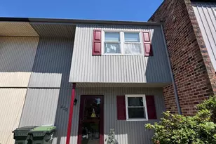 429 Bianca Cir, Downingtown, PA 19335 - Photo 2