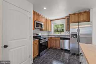970 Kingsway Dr, Coatesville, PA 19320 - Photo 24