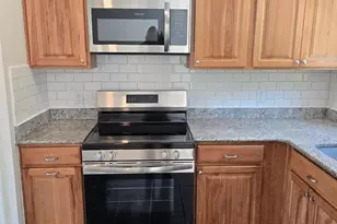 970 Kingsway Dr, Coatesville, PA 19320 - Photo 4
