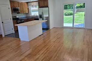 970 Kingsway Dr, Coatesville, PA 19320 - Photo 24