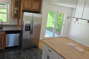 970 Kingsway Dr, Coatesville, PA 19320 - Photo 14