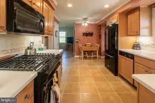 1042 Warren Rd, West Chester, PA 19382 - Photo 6