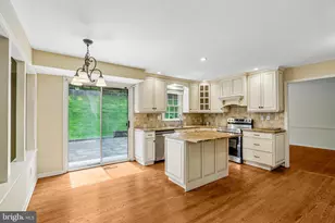 14 Airdrie Ct, Paoli, PA 19301 - Photo 8